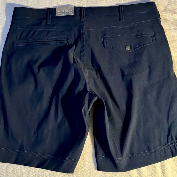 NWT mens shorts - Picture 6 of 7